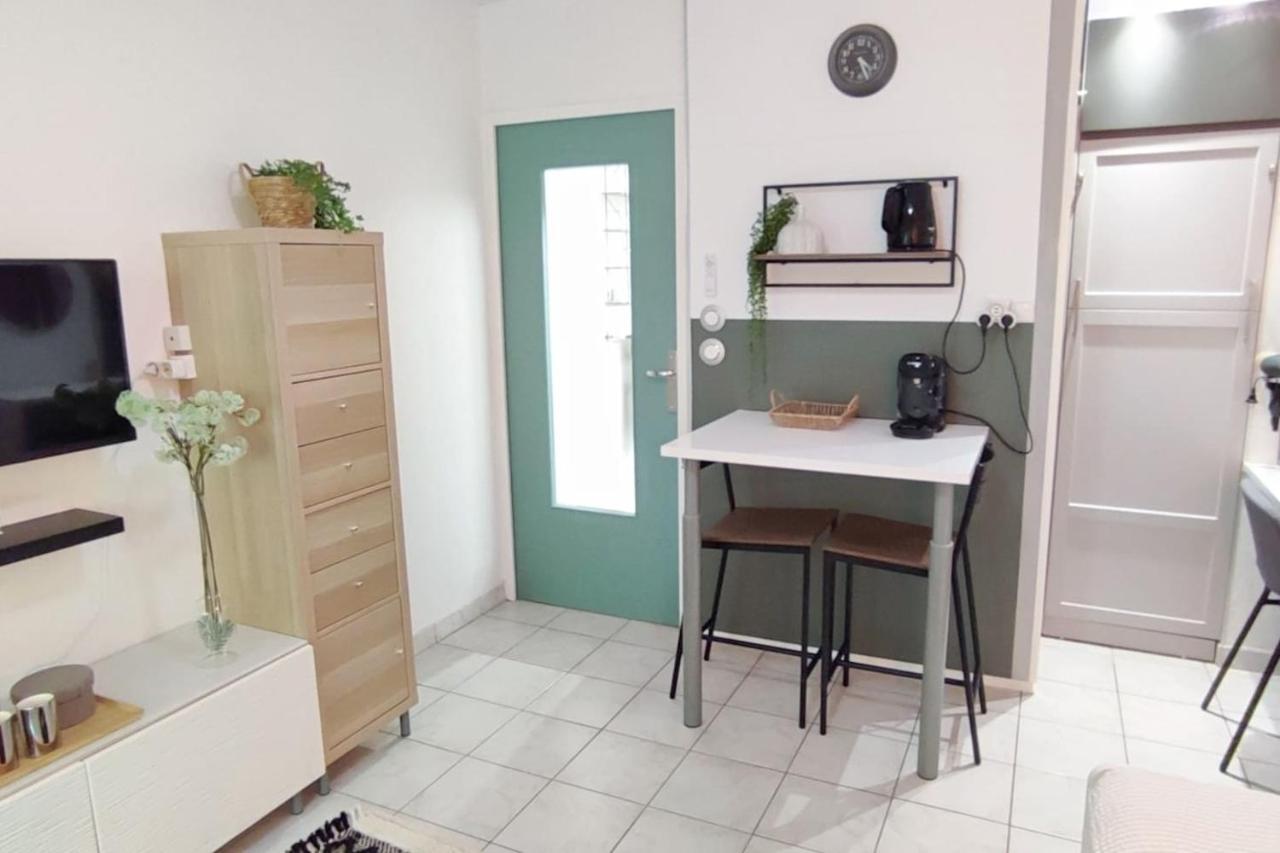 Ravas Studio Climatise Terrasse Proche Commerces Μονπελιέ Εξωτερικό φωτογραφία